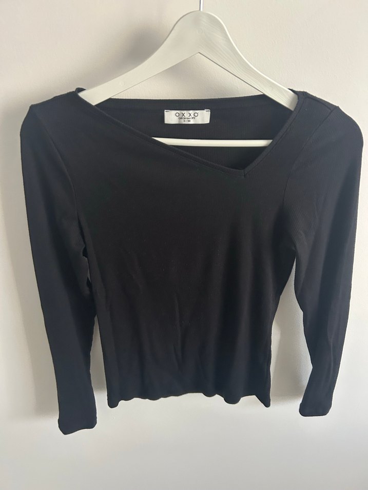 Siyah Yandan VYaka Uzun Kollu  Bluz Oxxo - Görsel 4