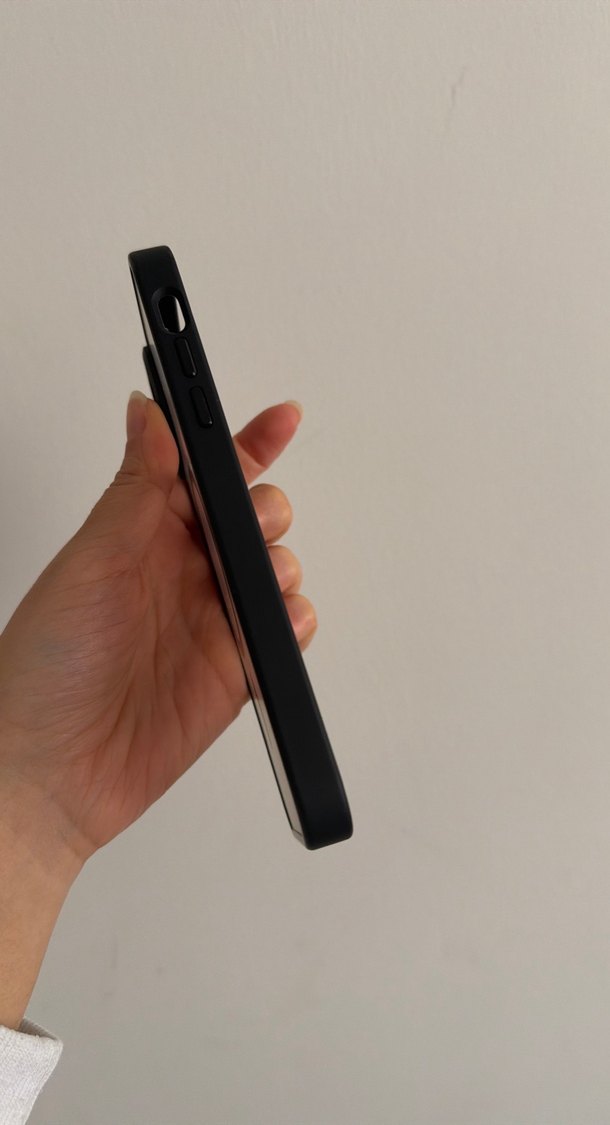 Siyah Şeffaf Iphone 11 Telefon Kılıfı - Görsel 3