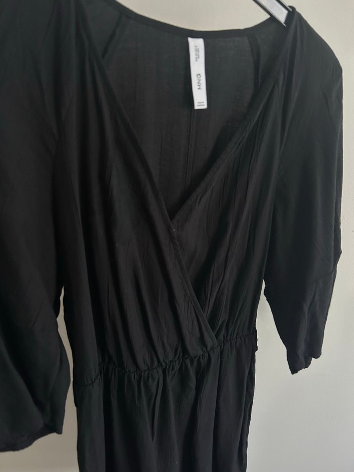 Önü Drapeli Siyah Mango marka Keten kumaş elbise kısa kol - Görsel 2