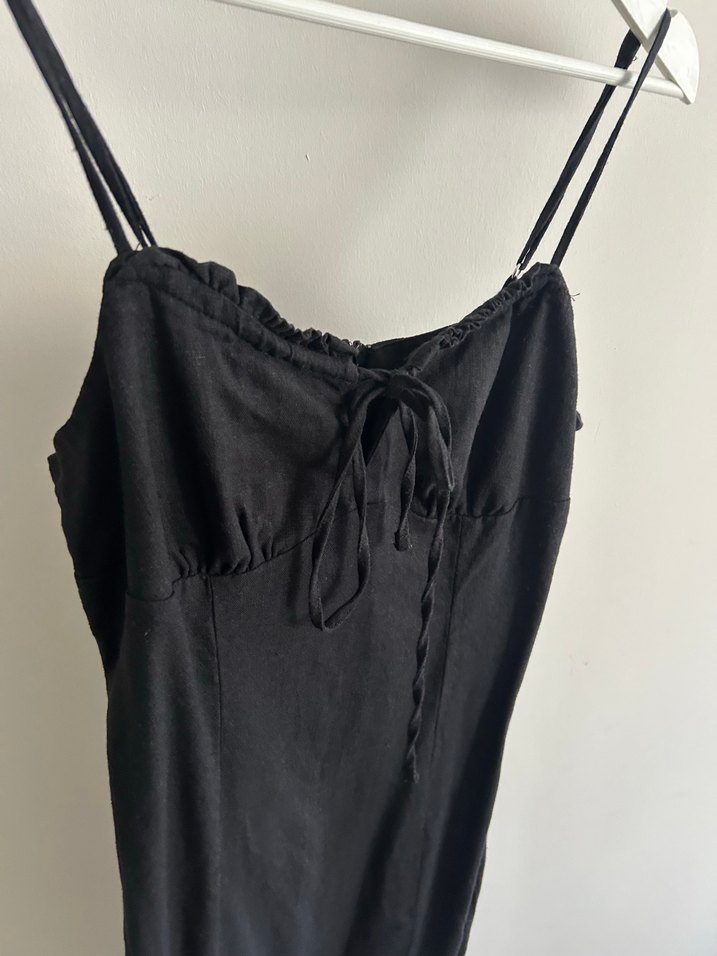 Siyah Uzun Keten Elbise, V Yaka, Yırtmaçlı - Görsel 4