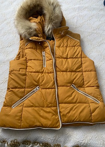 Sarı Kürklü Kadın Yelek - Görsel 2