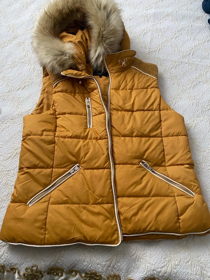 Sarı Kürklü Kadın Yelek - Görsel 2