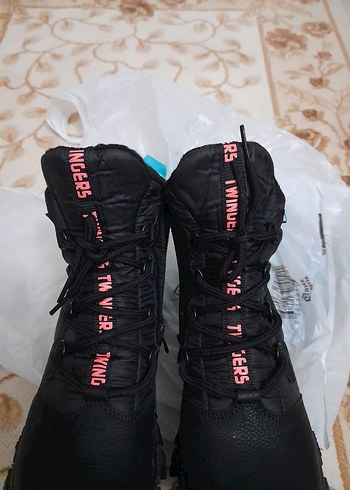 kız çocuk bot - Görsel 10