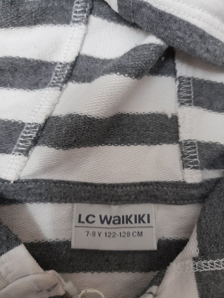 7 8 yaş Swetshirt - Görsel 4