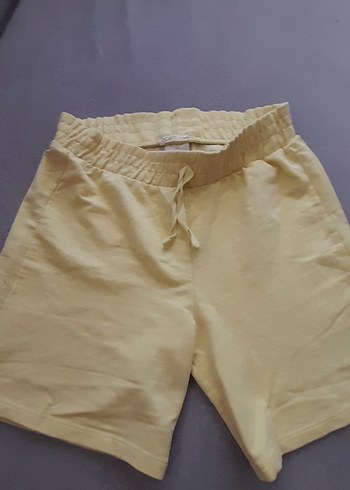 Sarı Pamuklu Mini Rahat Şort