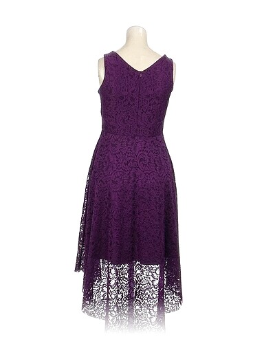 m Beden PreLoved Uzun Elbise %70 İndirimli.