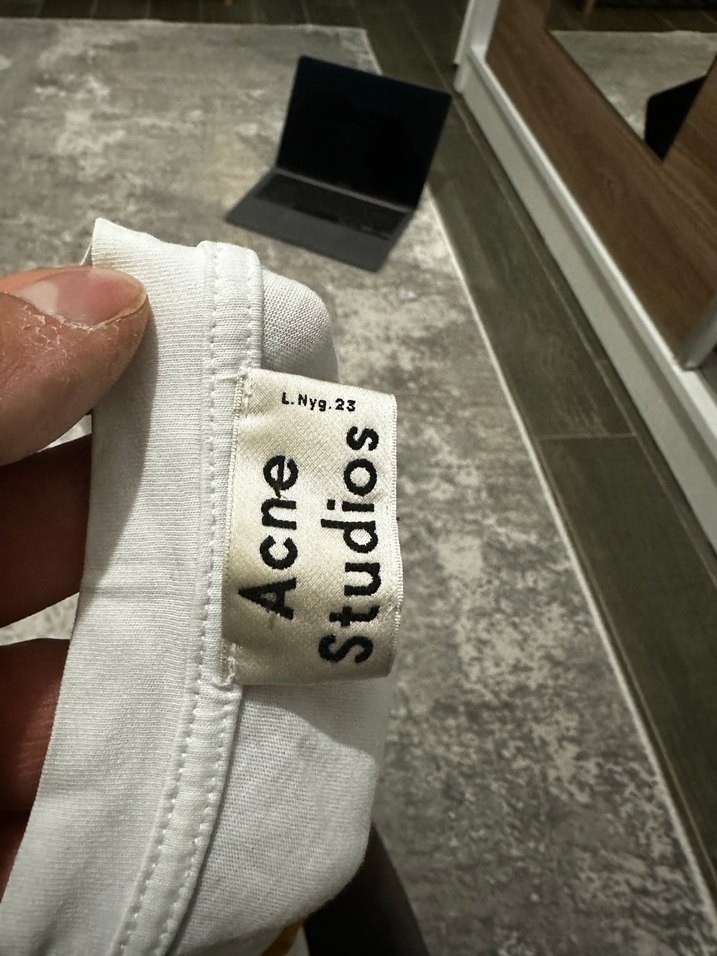 Acne Studios t-shirt - Görsel 3