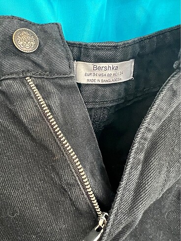 Bershka Siyah yüksek bel