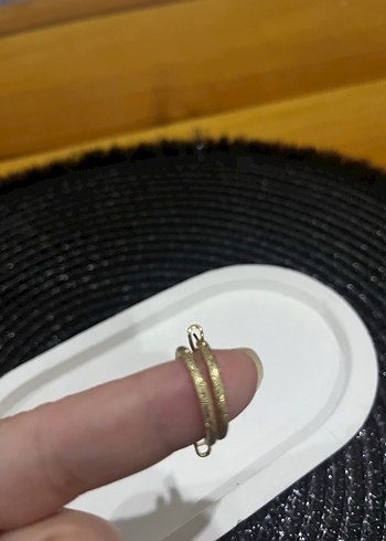 Beden Özel Seri Taşlı Halka Küpe ( Gold )