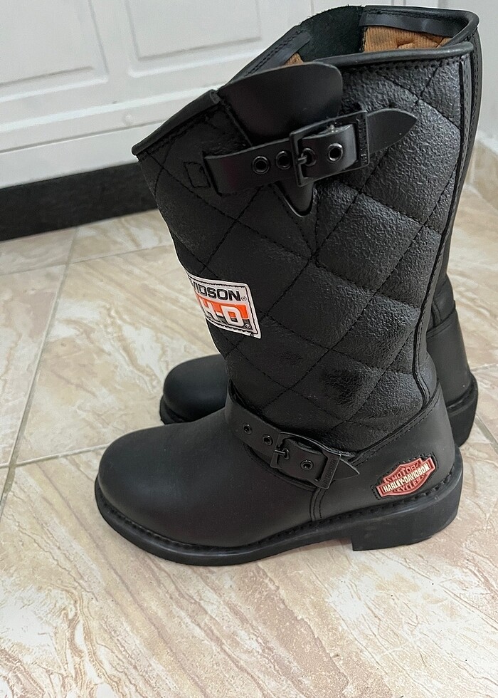 Harley Davidson Kadın Bot - Görsel 4