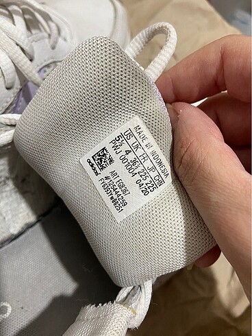 36,5 Beden adidas strutter