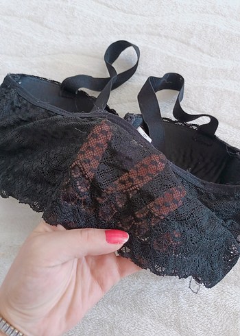 s Beden Siyah Gotik Midi Dantel Sütyen