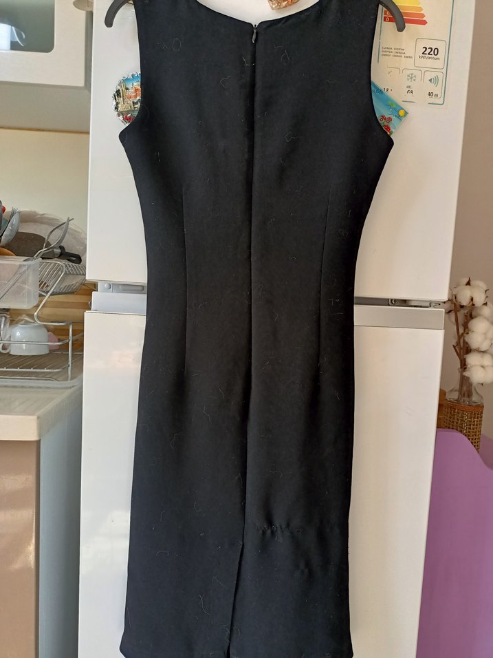 Siyah Drapeli Kolsuz Midi Elbise - Görsel 3