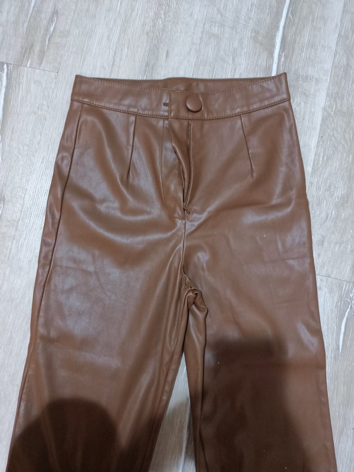 Düğmeli Kahverengi Deri Kadın Pantolon - Görsel 2