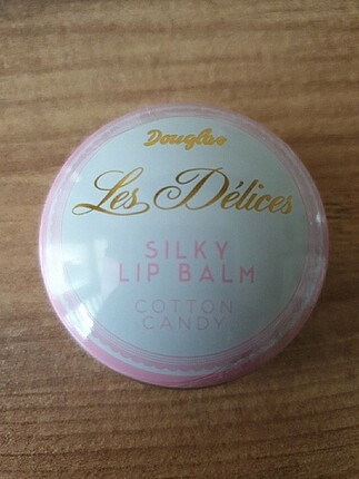Douglas Les Delicesine Lip Balm 9g 