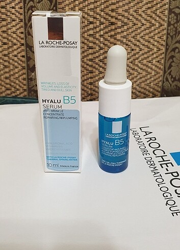 La Roche Posay Hyalu B5 Anti Wrinkle Concentrate Repairing Replu