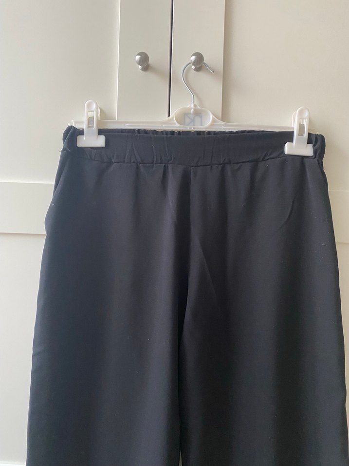 Kadın Siyah düz kesim Kumaş Pantolon - Görsel 2