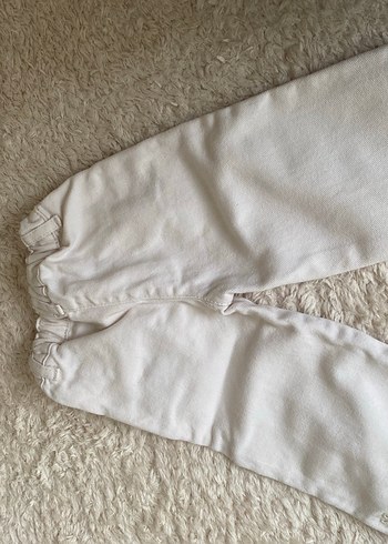 Kız Çocuk Beyaz Nakışlı Dantel Detaylı Pantolon - Görsel 3