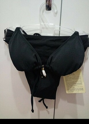 Siyah bikini