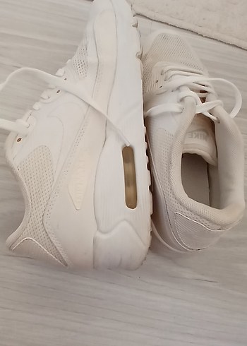 Kadın Beyaz Bağcıklı Spor Ayakkabı - Görsel 3