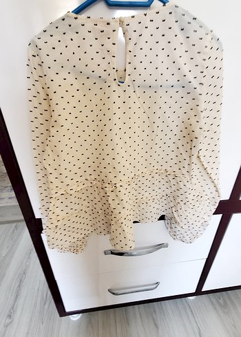 H&M Bej Puantiyeli Kadın Uzun Kollu Bluz