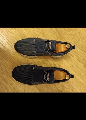 40 Beden Skechers Erkek spor ayakkabı 