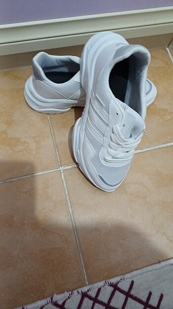 Adidas Bayan spor ayakkabı 