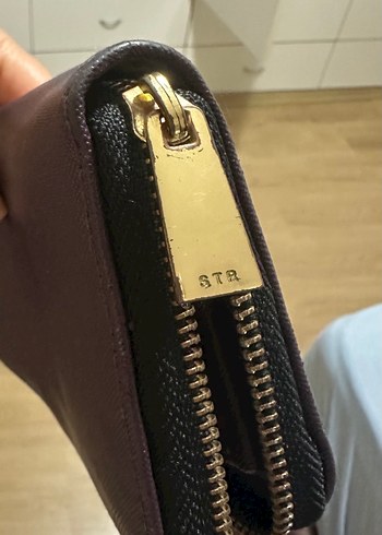 Stradivarius Stradivarius Yusufçuk Detaylı Mor Fermuarlı Cüzdan