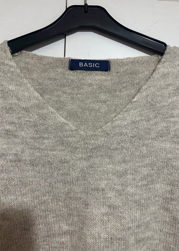 s Beden gri Renk Basic Marka Bej V Yaka Kadın Yün Kazak