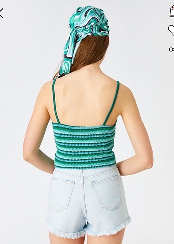 Koton Koton Yeşil Çizgili V Yaka Örgü Crop Bluz