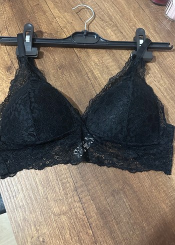 75 Beden Siyah Dantelli Mini Goth Bralet