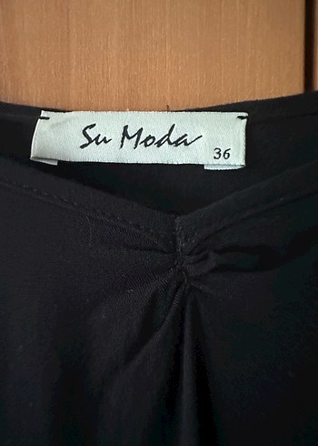 Siyah Etek Ucu Asimetrik ve Püskül Detaylı Uzun Elbise Askılı - Görsel 7