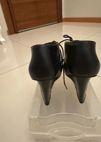 Nine West Deri Süet Bağcıklı Bot - Görsel 4