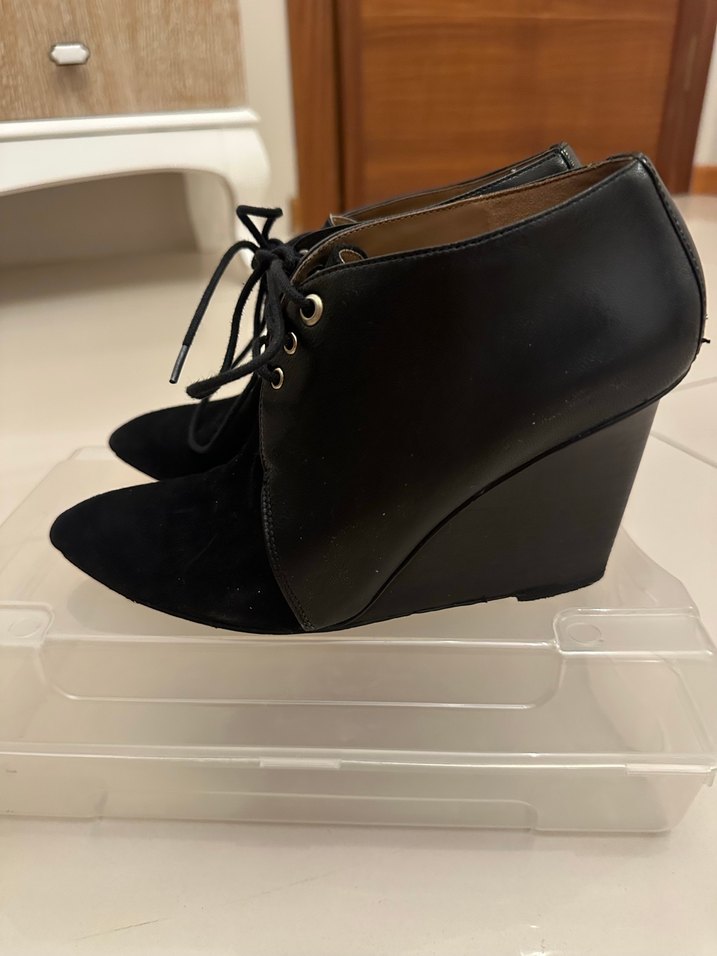 Nine West Deri Süet Bağcıklı Bot - Görsel 3
