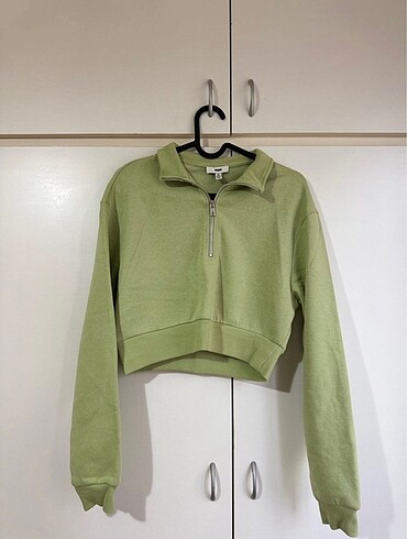 xs Beden Fermuar Detaylı Crop Sweatshirt