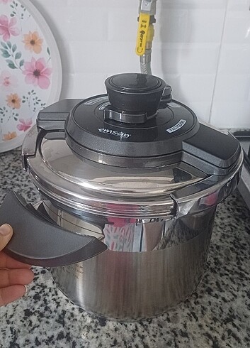 Düdüklü tencere 