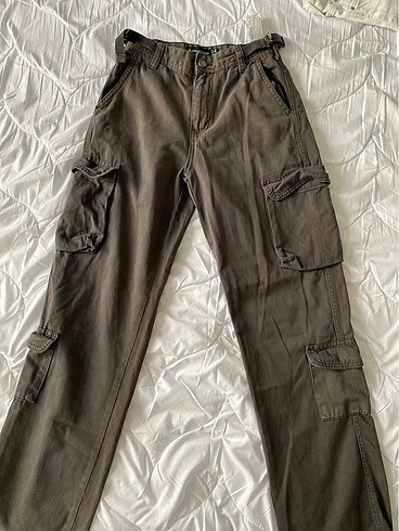 Stradivarius 34 beden kargo pantolon