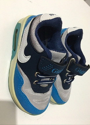 Adidas Çocuk Ayakkabı
