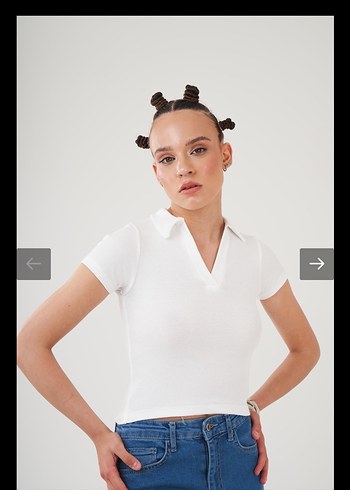 Beyaz V Yaka kaskorse Tişört - Görsel 3