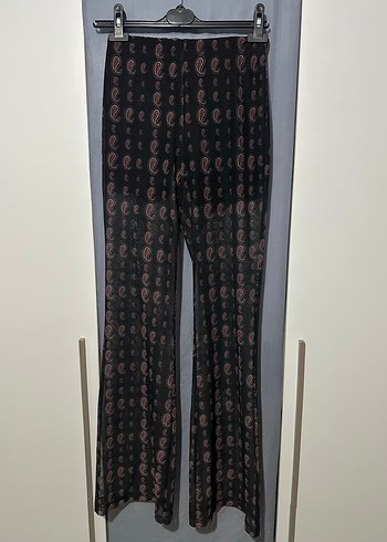 Kadın Siyah baskılı tül flare örme Pantolon - Görsel 4