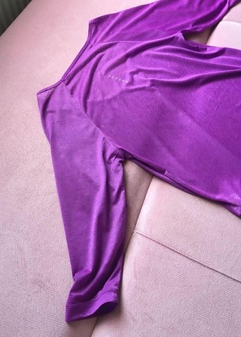 Nike Mor kısakollu transparan Kadın Tişört - Görsel 5