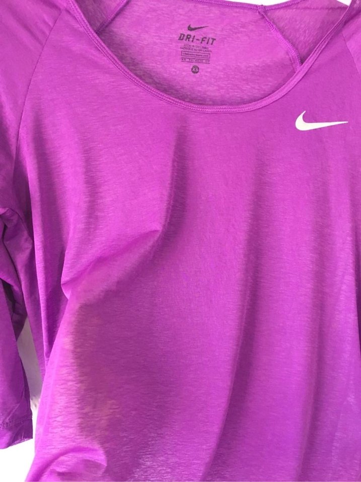 Nike Mor kısakollu transparan Kadın Tişört - Görsel 3