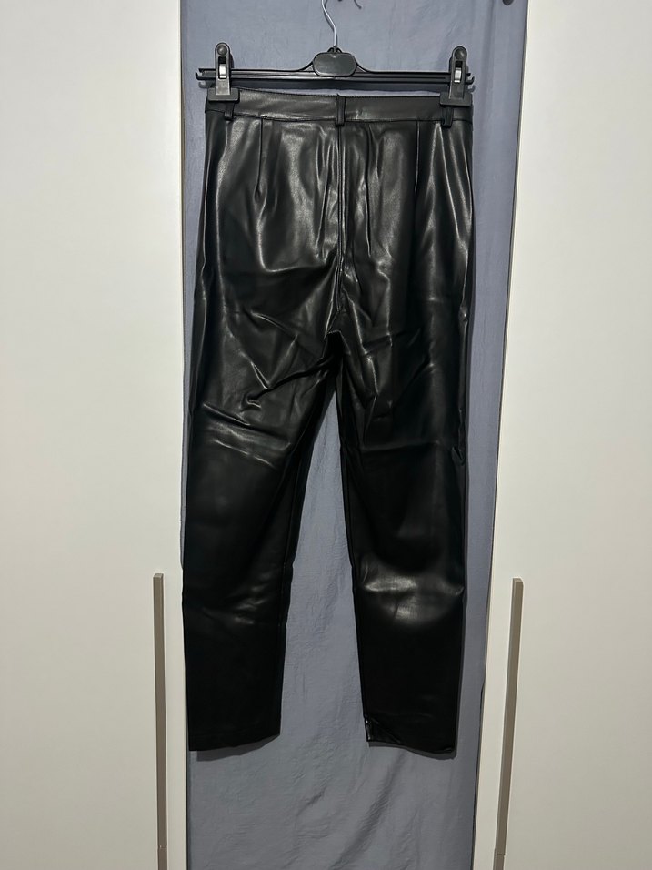 Kadın Siyah Deri Pantolon - Görsel 3