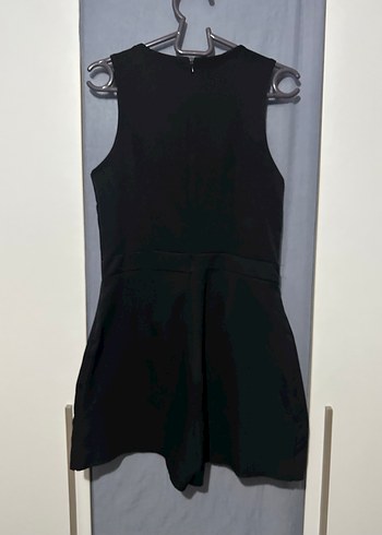 Siyah Mini şort etekli kemer deraylı dokuma tulum Elbise - Görsel 12