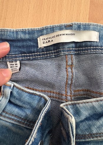 Zara Zara kot