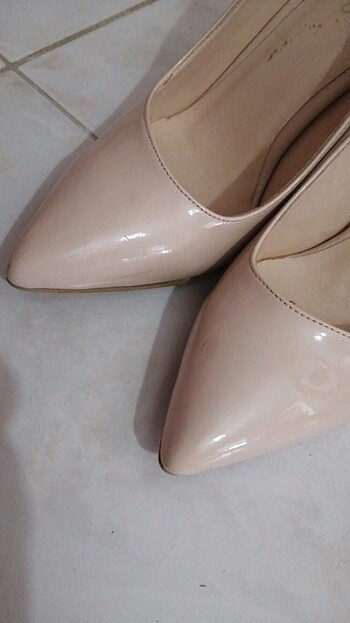 39 Beden ten rengi Renk Stiletto 