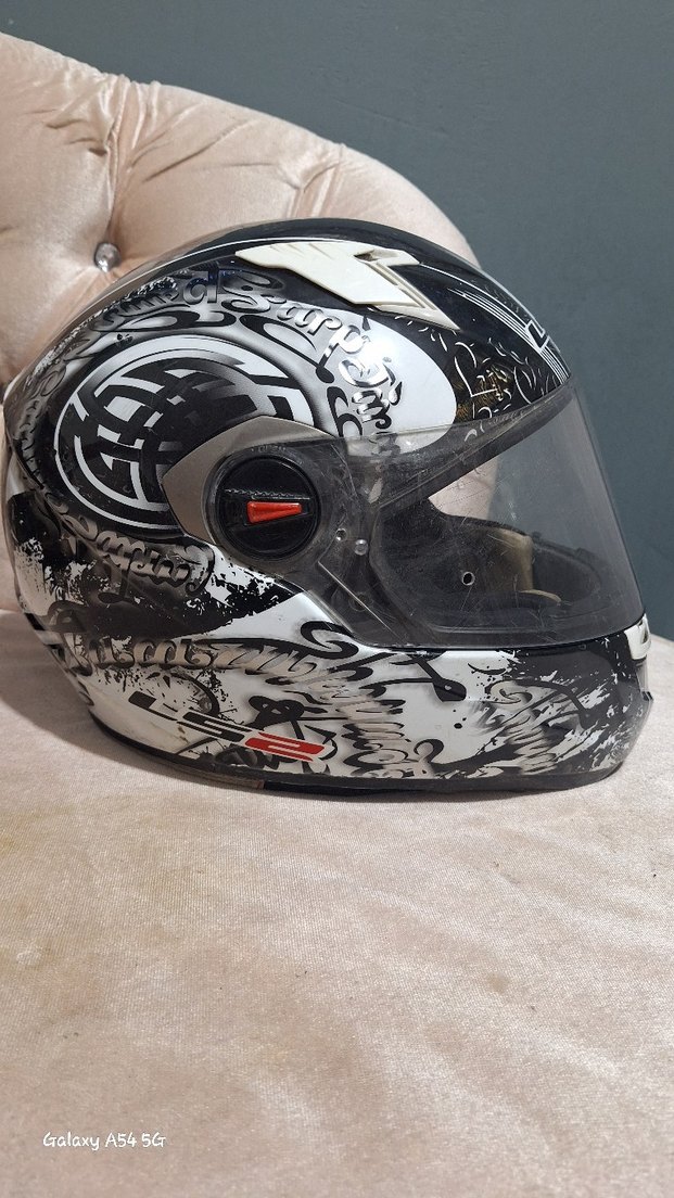 Ls2 Motosiklet Kaskı - Görsel 4