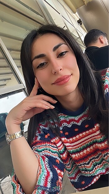 xs Beden Mavi renkli jakarlı kazak