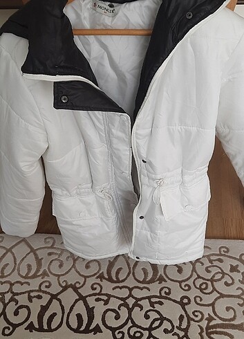 Moncler marka 