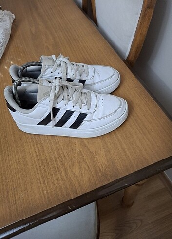 Adidas orijinal 2 3 kere giyildi